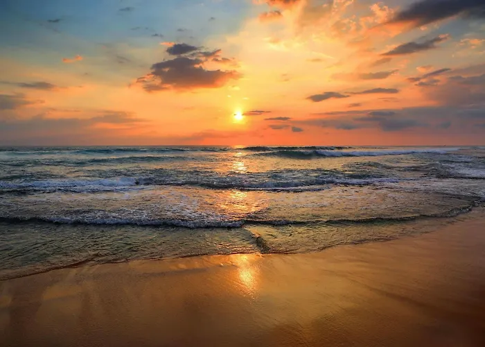 Dos Monos 2* Playa Bejuco (Guanacaste)